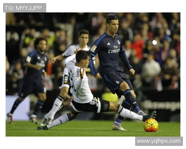 不莱梅与瓦伦西亚的激战即将上演谁能在欧战中笑到最后