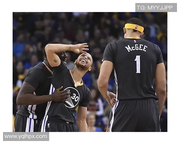 勇士与奇才激战正酣NBA直播精彩瞬间回顾与分析