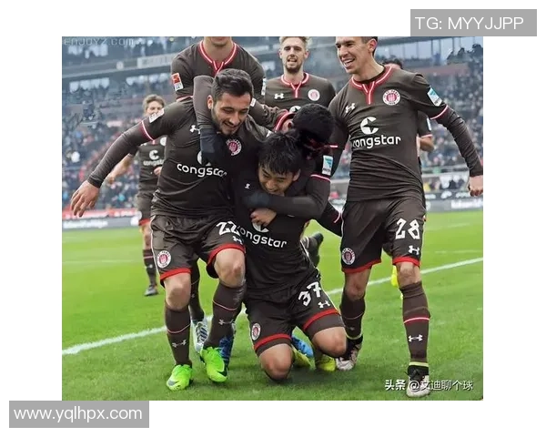 维尔斯特曼与博卡青年激情对决展现足球魅力与战术智慧