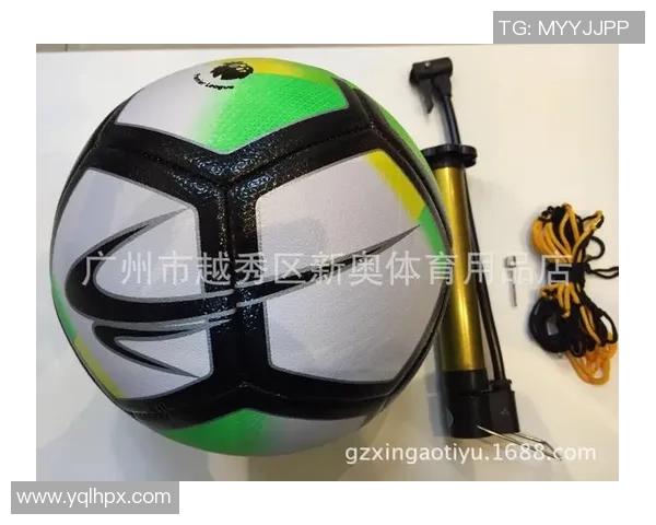 足球装备选购指南：如何选择适合自己的球拍和配件