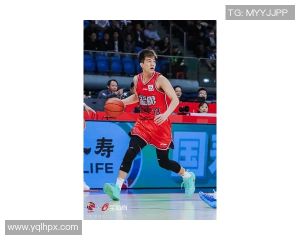 郭艾伦领衔中国篮球新篇章展现青春力量与团队精神的完美结合